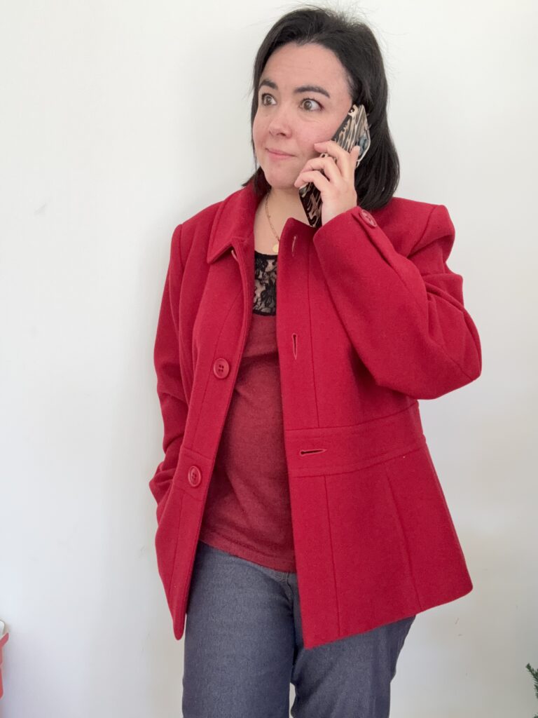 Community manager indépendante accompagnant les entrepreneurs dans la gestion de leur présence en ligne.